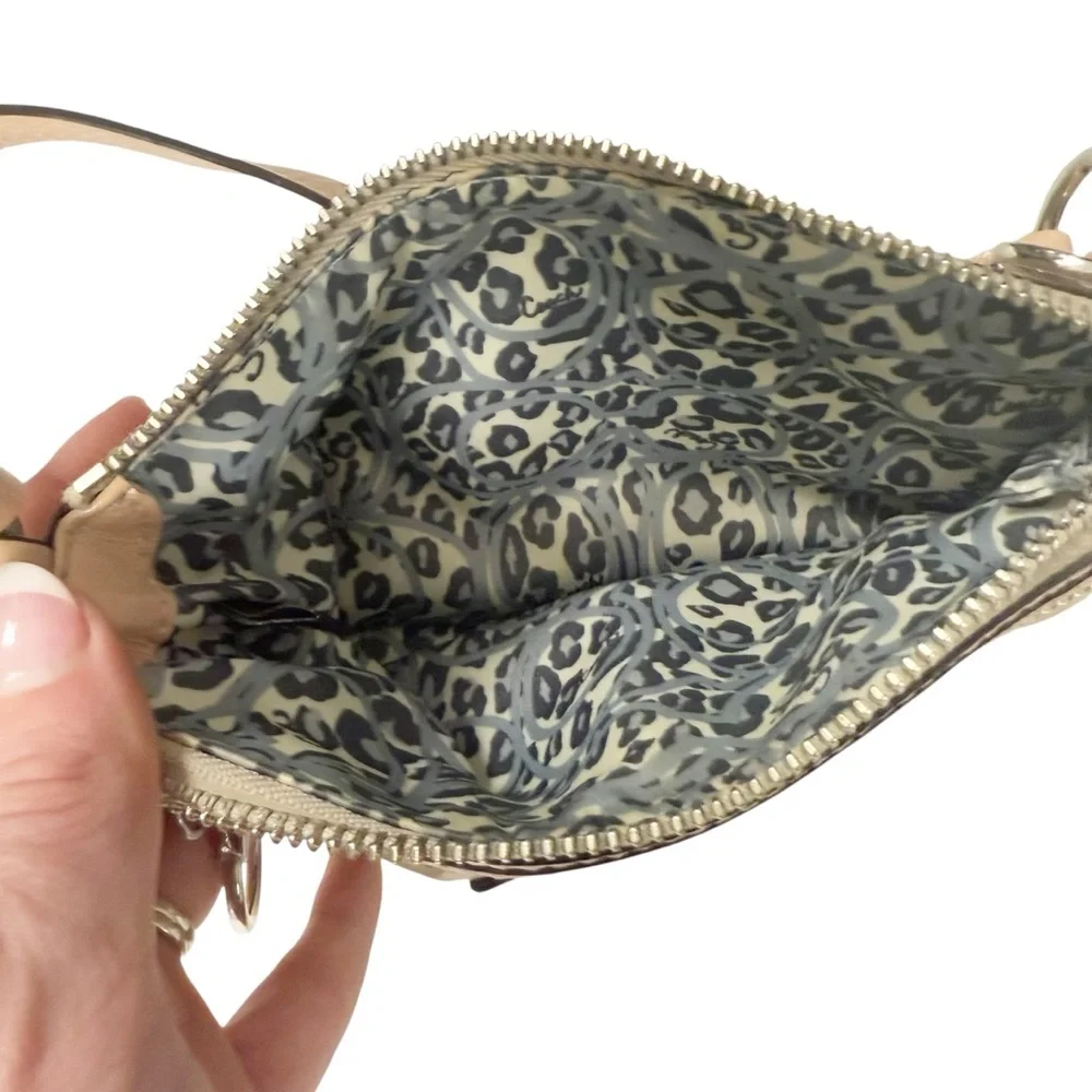 Coach Poppy Y2K‎ Wristlet